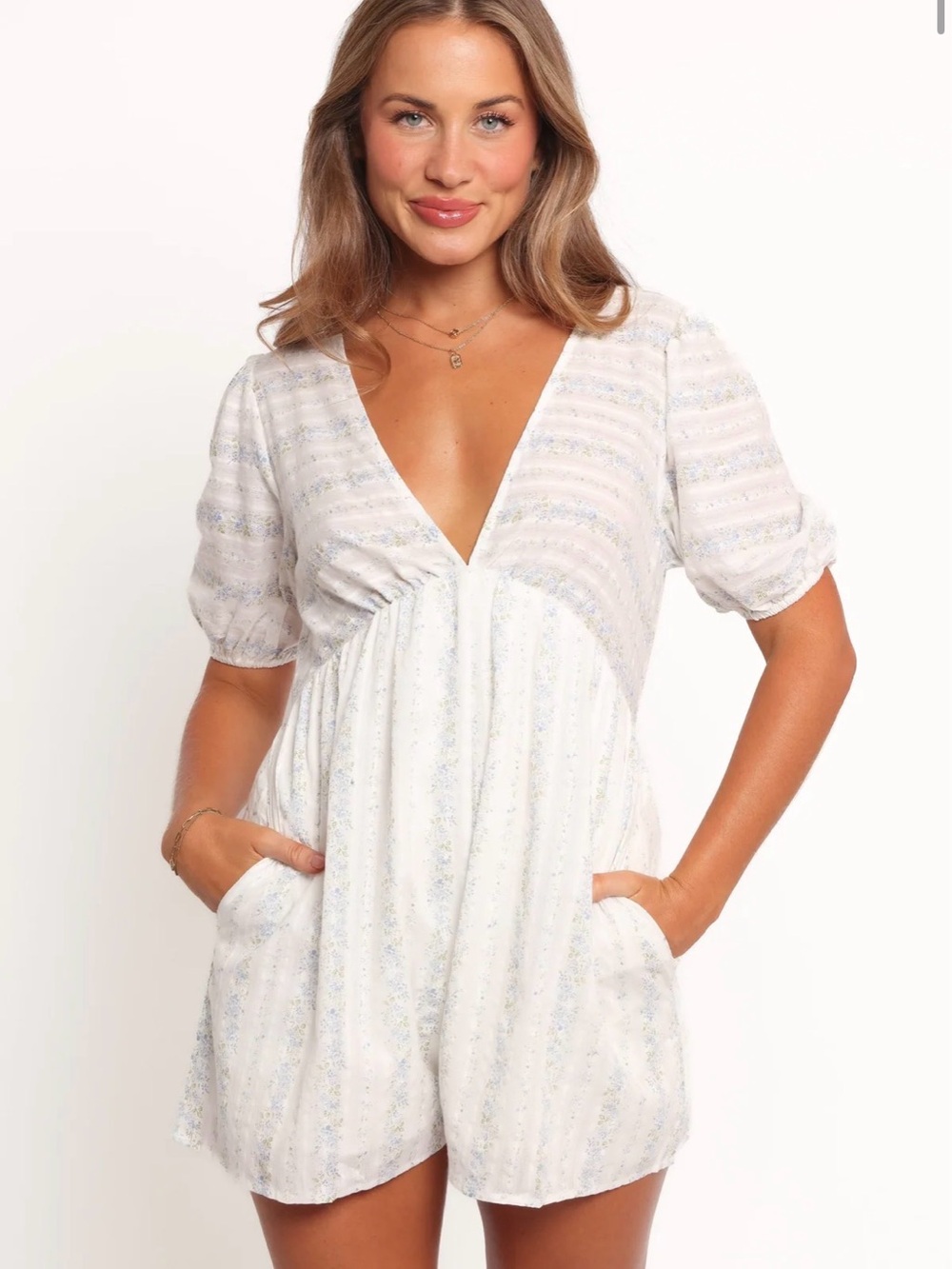 Petal & Pup Aisley Floral Deep V-Neck Short Romper